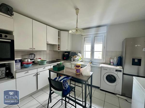 Appartement à louer 2 pièces 59m² Orléans (45000)