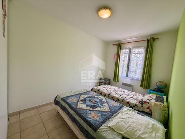 Maison de plain-pied 3 chambres avec jardin arboré ? Proche des commodités
