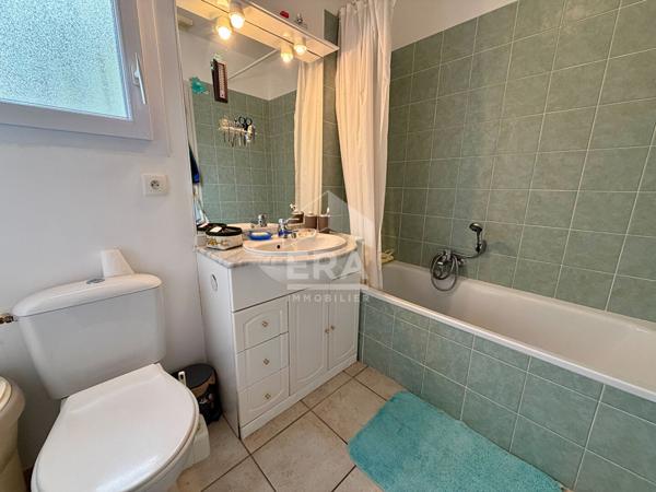 Maison de plain-pied 3 chambres avec jardin arboré ? Proche des commodités