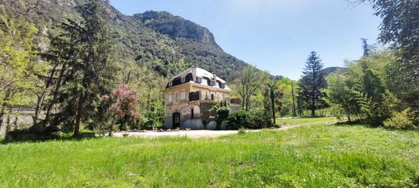 Villefranche-de-Conflent (66500) MAGNIFIQUE PROPRIETE DE 350 m2