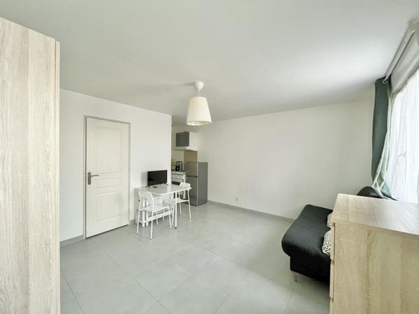 Appartement à louer 470 € CC Lesneven 1 pièce 22 m² DPE D