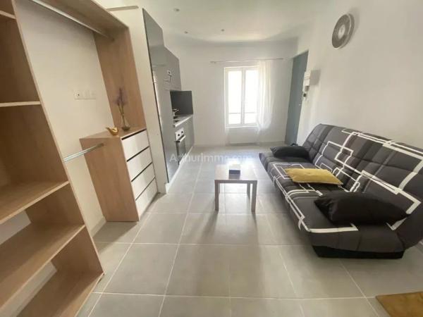 Location                                                      Appartement
                        
                     2 pièces                      18 m2                     à Aubagne