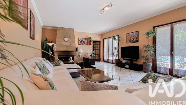 Maison à vendre 9 pièces 313 m² Monnetier-Mornex