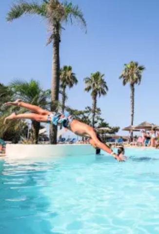 INVESTISSEMENT rentabilité de 5% petite maison avec terrasse