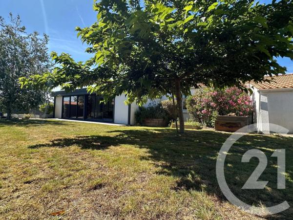 Maison à vendre  4 pièces - 141,56 m 2   BRETIGNOLLES SUR MER  - 85
