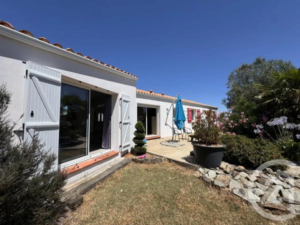 Maison à vendre  4 pièces - 141,56 m 2   BRETIGNOLLES SUR MER  - 85
