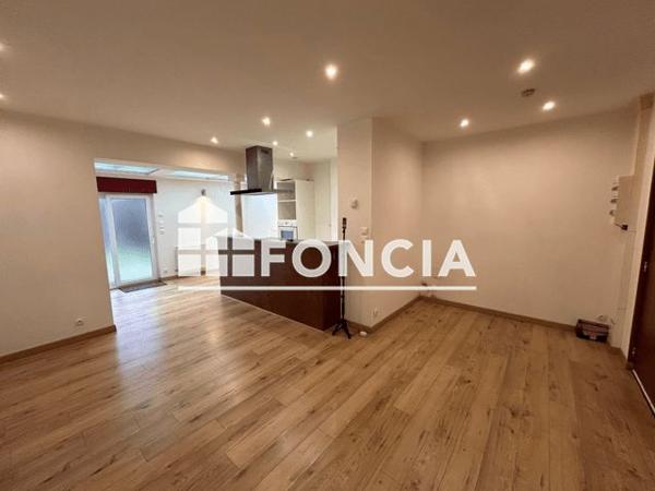 Location Appartement 2 pièces 50.27 m² - 231 RUE DES BOIS BLANCS Lille 59000