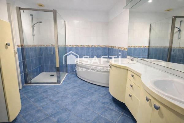 Maison en parfait état, proche mer, 3 chambres et un bureau