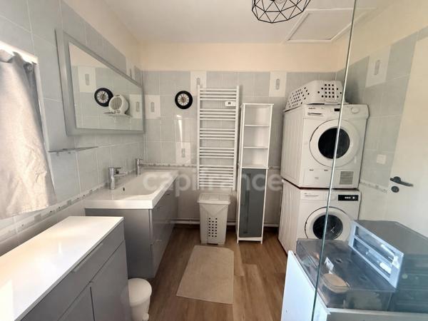 SAINT SATURNIN DU BOIS - MAISON 2 CHAMBRES JARDIN