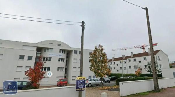 Appartement à louer 1 pièce 27.37m² Poitiers (86000)