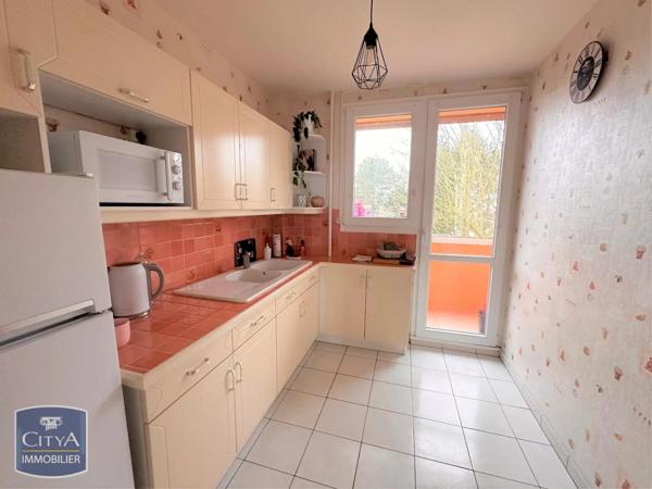 Appartement à louer 3 pièces 56.36m² Laon (02000)
