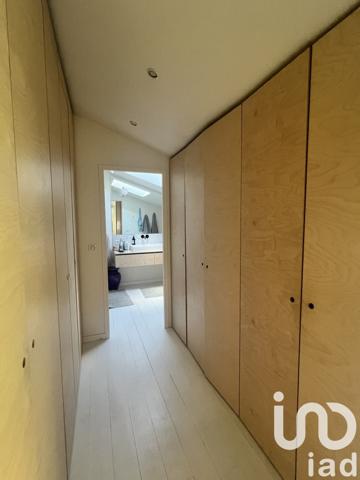 Loft 4 pièces de 170 m² à Bordeaux (33300)