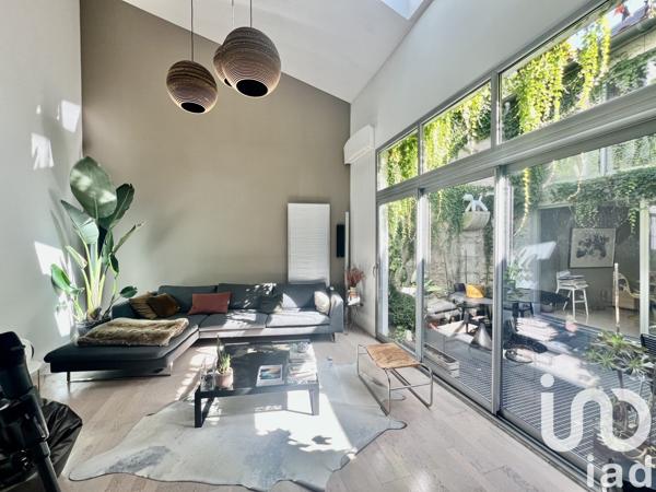 Loft 4 pièces de 170 m² à Bordeaux (33300)