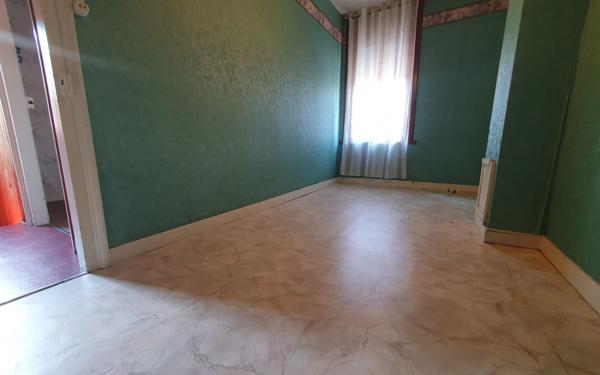 Maison à vendre    5 pièces •  Boussois