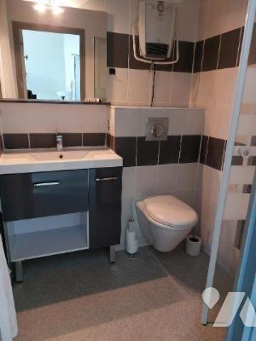 Idéal investisseur, beau studio de 17m² dans une résidence étudiante sur le secteur FIVES,  sit...