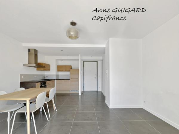 ANNECY-LE-VIEUX (74) - Beau T2 de 46m² petite résidence, terrasse 12m², cave et parking privatif