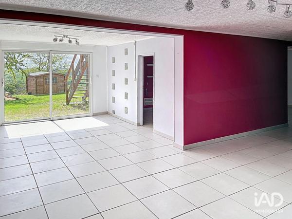 Maison à vendre 5 pièces 132 m² Beaumont Saint-Cyr