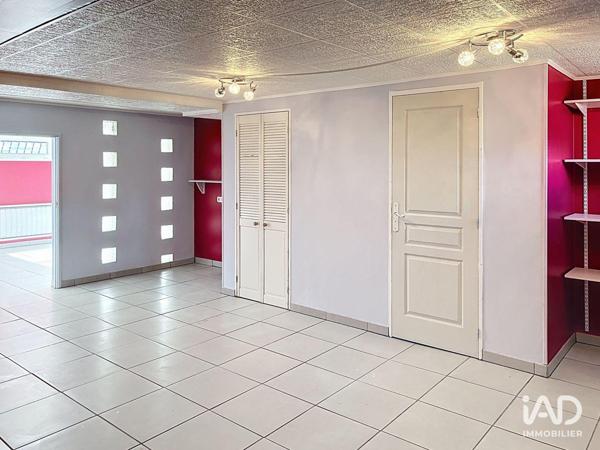 Maison à vendre 5 pièces 132 m² Beaumont Saint-Cyr