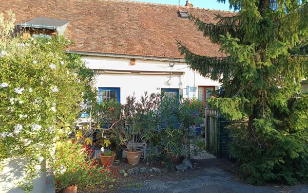 Maison à vendre    4 pièces •  Villerbon