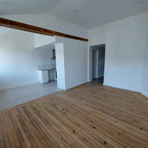Location - Appartement Reims 51100 2 pièces 43 m 2