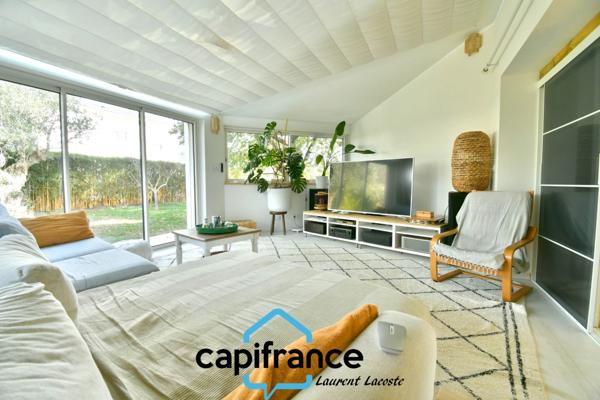 Villa à vendre 9 pièces - 278 m² - piscine - 2000 m² de terrain - Toulouse Ouest