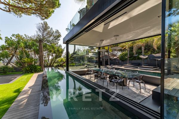 Prestigieuse villa d'architecte vue mer