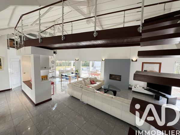 Maison à vendre 5 pièces 200 m² Ousse