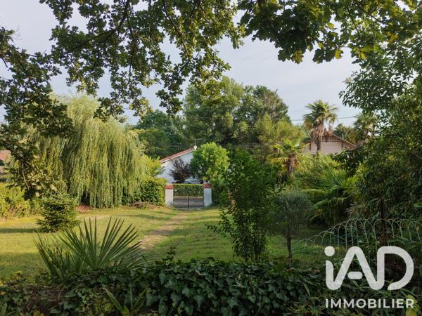 Maison à vendre 10 pièces 241,23 m² Salies-de-Béarn