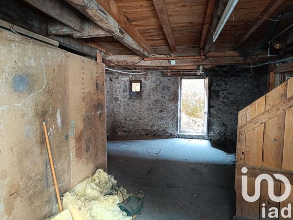 Maison à vendre 10 pièces 220 m² Saint-Martin-Valmeroux