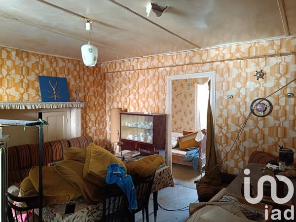 Maison à vendre 10 pièces 220 m² Saint-Martin-Valmeroux