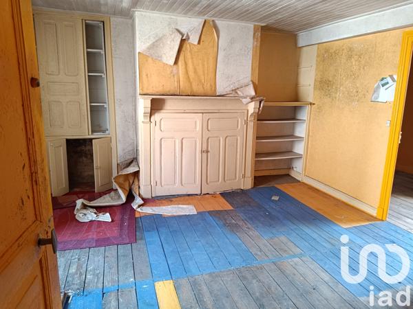 Maison à vendre 10 pièces 220 m² Saint-Martin-Valmeroux