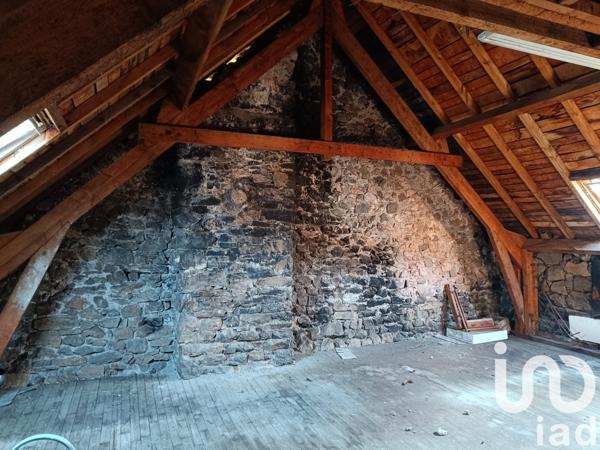 Maison à vendre 10 pièces 220 m² Saint-Martin-Valmeroux