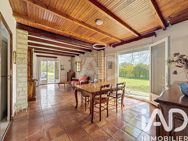 Maison à vendre 5 pièces 98 m² Saumane-de-Vaucluse
