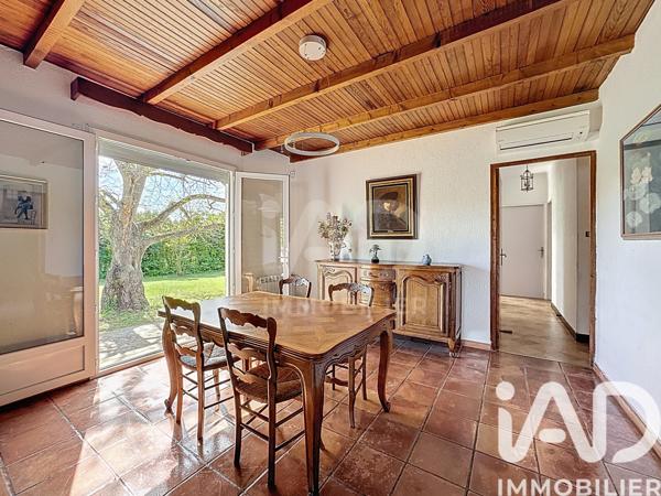 Maison à vendre 5 pièces 98 m² Saumane-de-Vaucluse