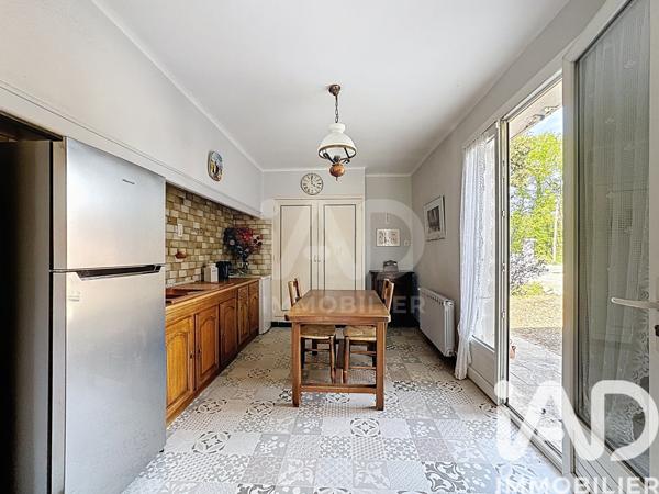 Maison à vendre 5 pièces 98 m² Saumane-de-Vaucluse