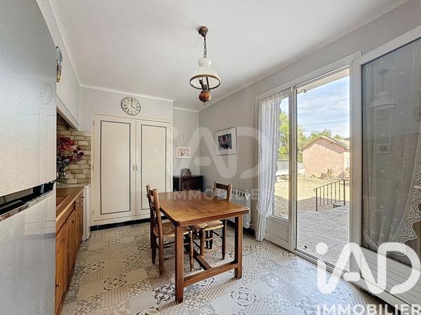 Maison à vendre 5 pièces 98 m² Saumane-de-Vaucluse
