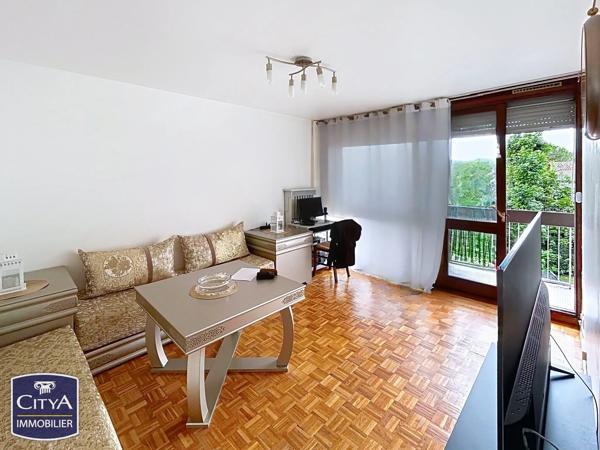 Appartement à vendre 3 pièces 61m² Saint-Genis-Laval (69230)