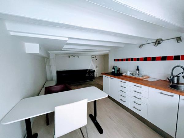 Bureau 2 pièces hyper centre historique