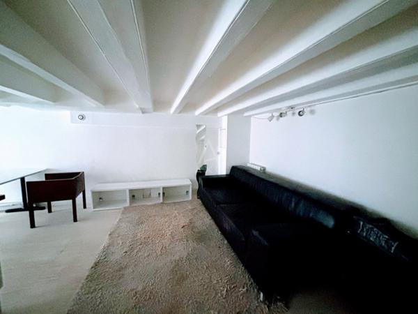 Bureau 2 pièces hyper centre historique