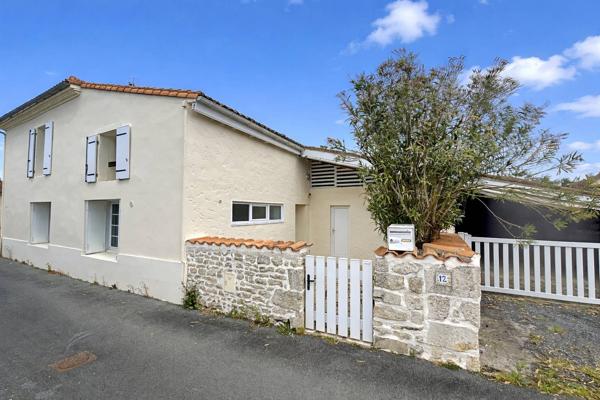 MAISON à SAUJON