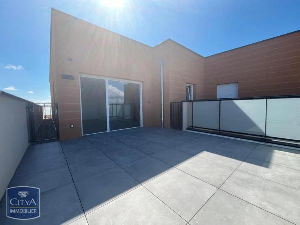 Appartement à louer 4 pièces 82.01m² Mionnay (01390)