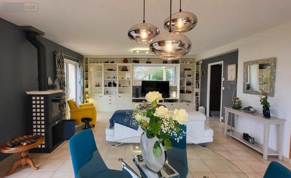 Maison à vendre à Pluneret dans le Morbihan (56400), ref : 56085-84