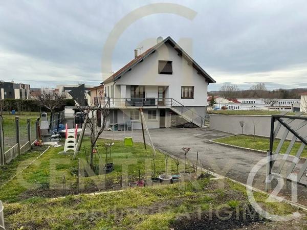 Maison à vendre  7 pièces - 209,50 m 2   BOURGOIN JALLIEU  - 38