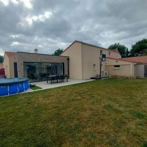 Maison Mortagne sur Sèvre 7 pièces 150 m2