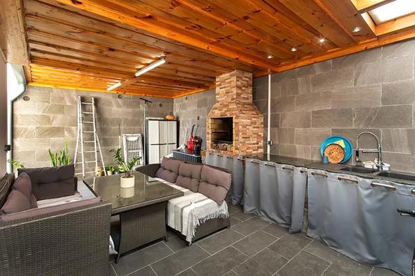 Maison à vendre 4 pièces 88m² Saint-Pierre (97432)