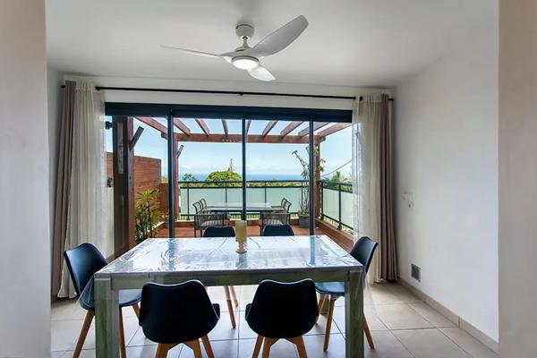 Maison à vendre 4 pièces 88m² Saint-Pierre (97432)