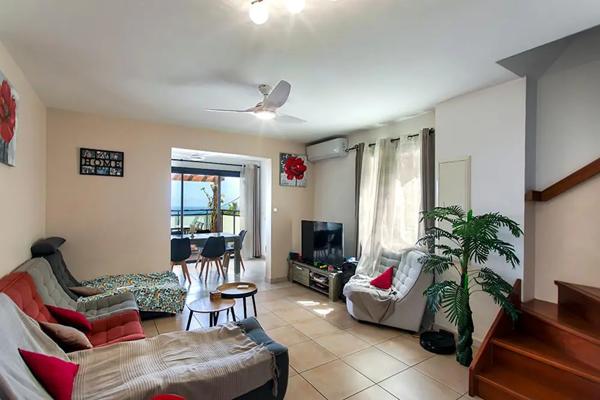 Maison à vendre 4 pièces 88m² Saint-Pierre (97432)