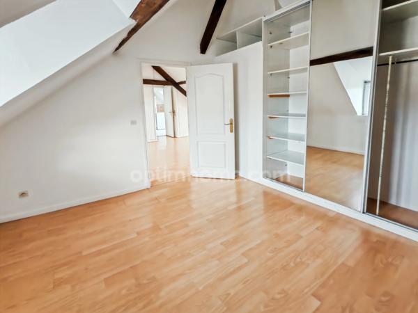 A VENDRE - Charmant appartement 3 pièces au cœur du Vieux Nogent Sur Oise