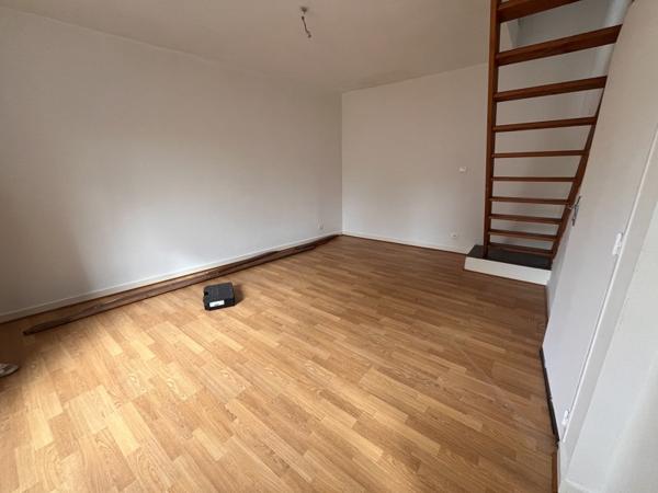 Immeuble à vendre 317 700 € Quimper 230 m² DPE E