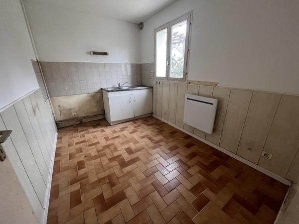 Immeuble à vendre 317 700 € Quimper 230 m² DPE E